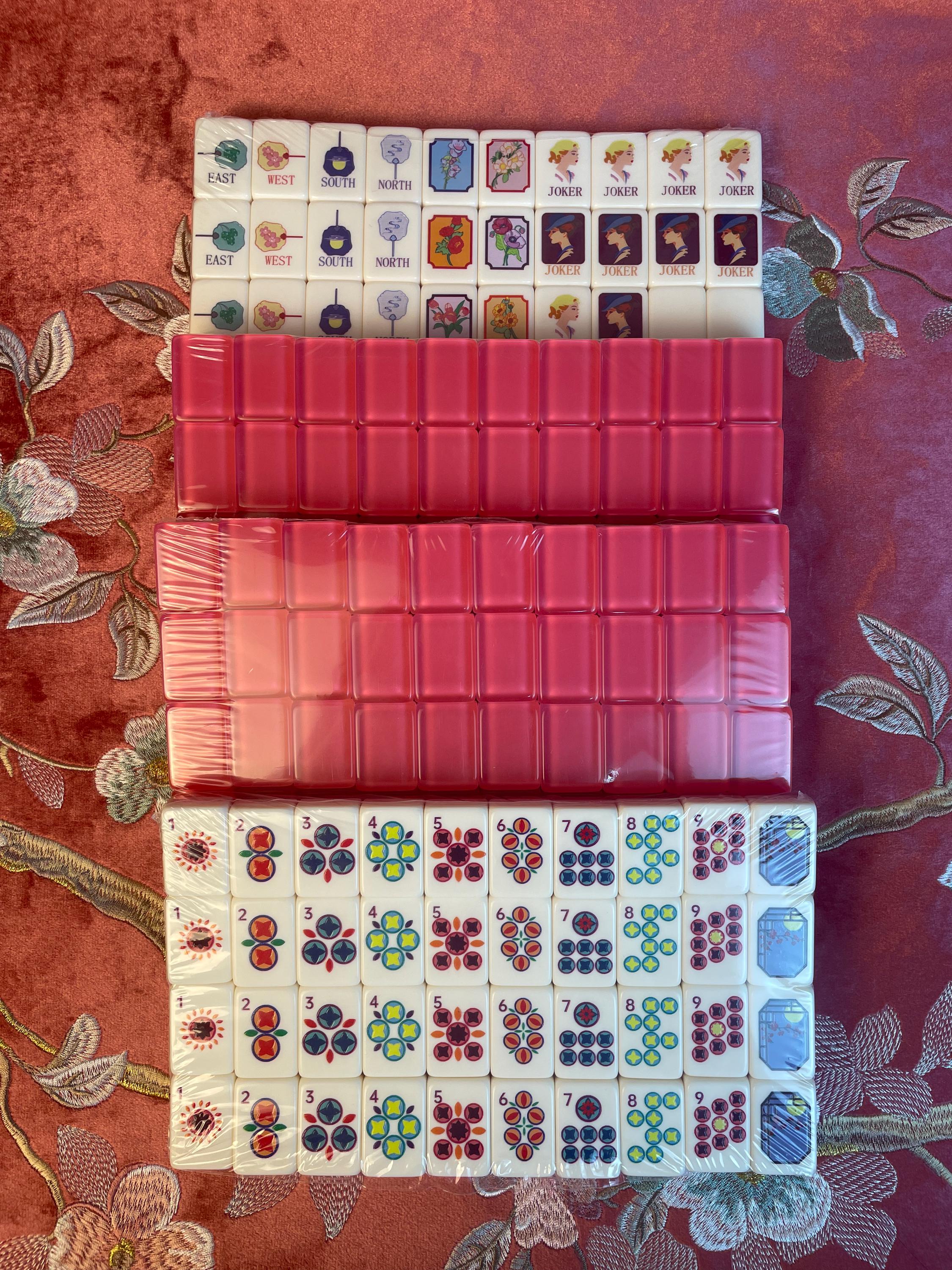Heirloom Rose American Mahjong Set
