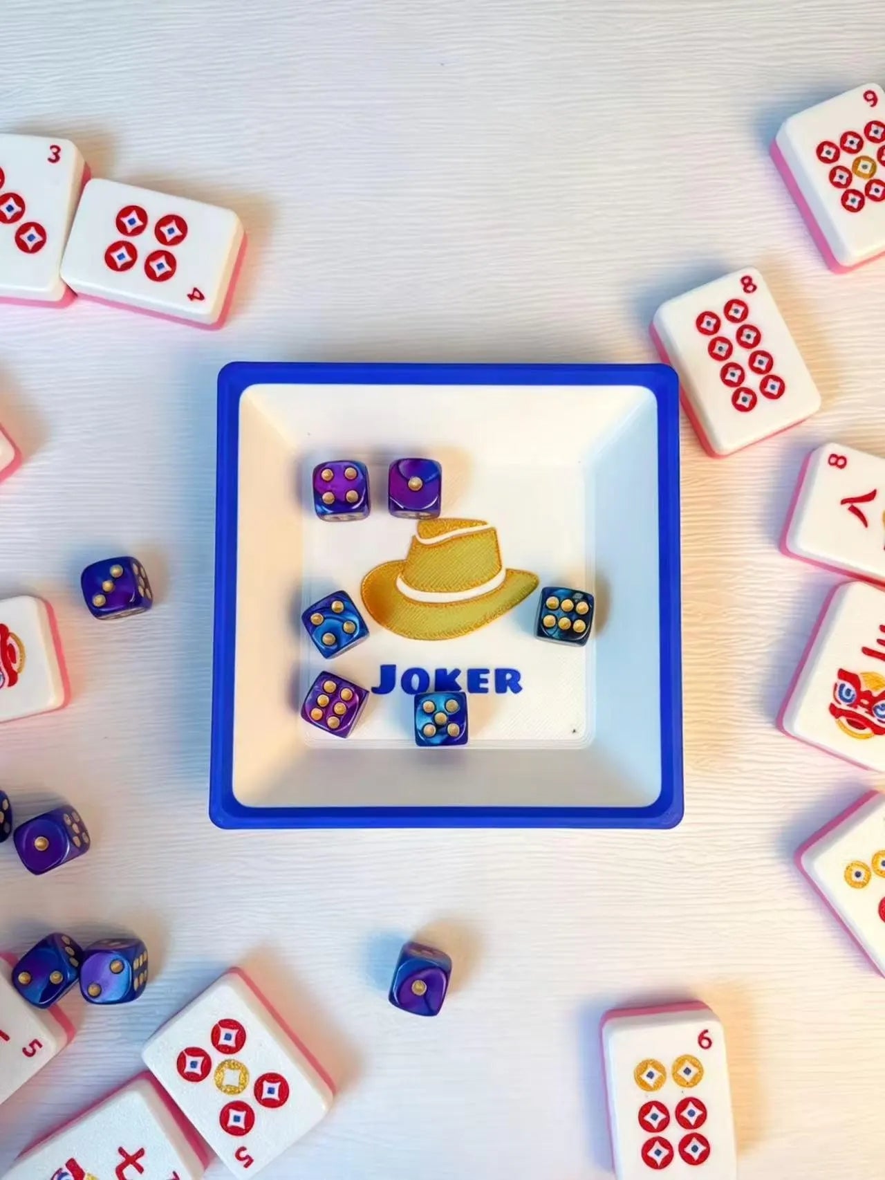 Cowboy Joker Mahjong Dice Tray – Blue & White Dice Holder