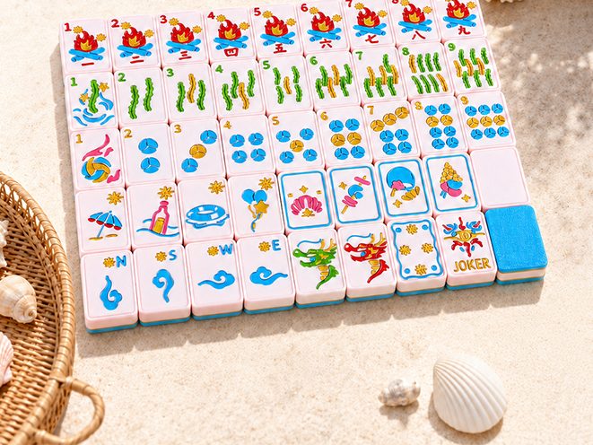 summer-beach-floating-mahjong — floating American mahjong set