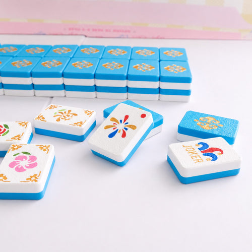 floating-classic-mahjong — floating American mahjong set